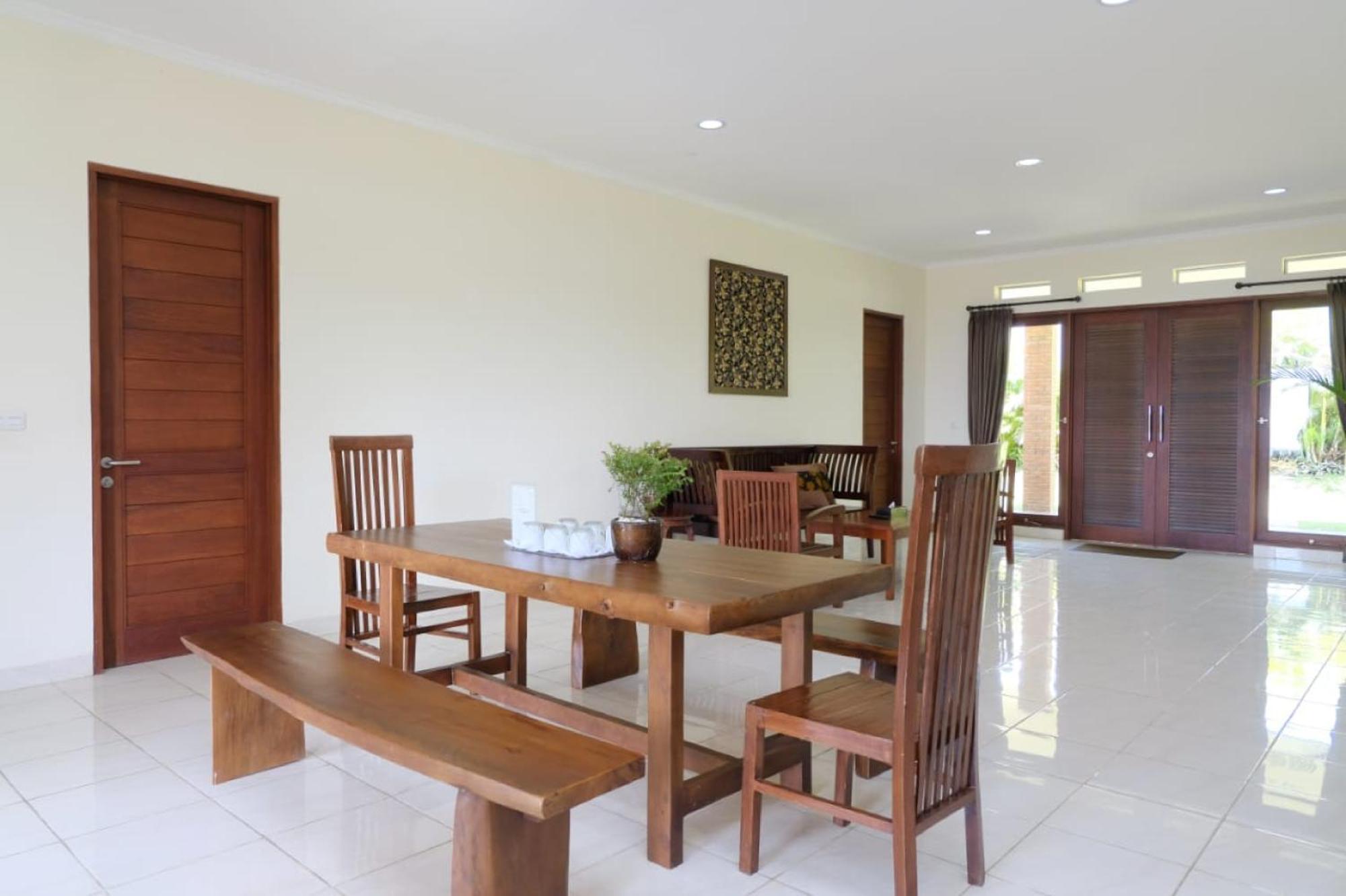 Taman Bukit Palem Resort Bogor Værelse billede